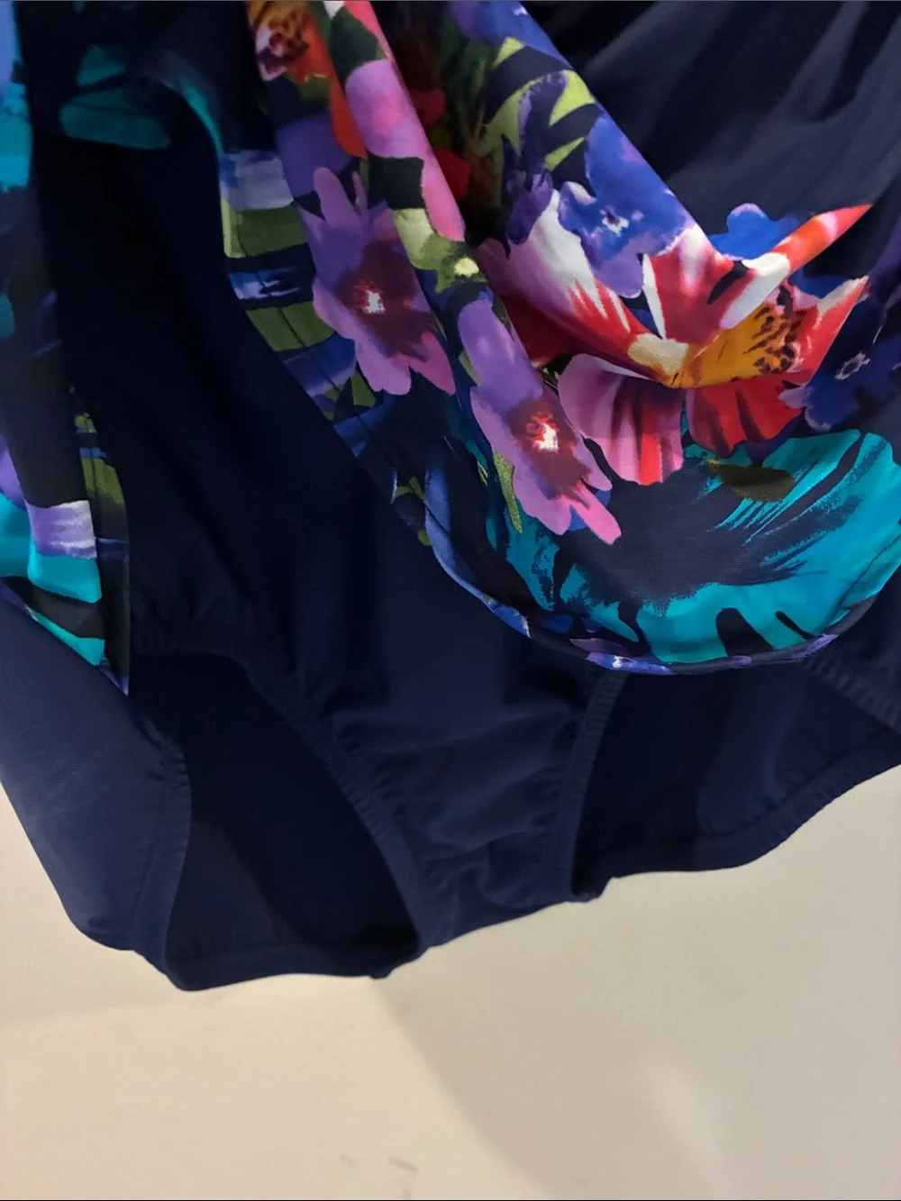 Lands End - Navy Floral Print women’s One-Piece Swimsuit - size 14L